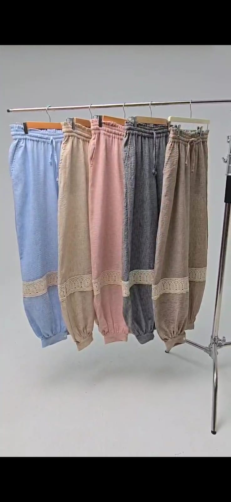 Lace Detail Casual Pants – Washed Linen.بنطلون دانتيل كاجوال - كتان مغسول
